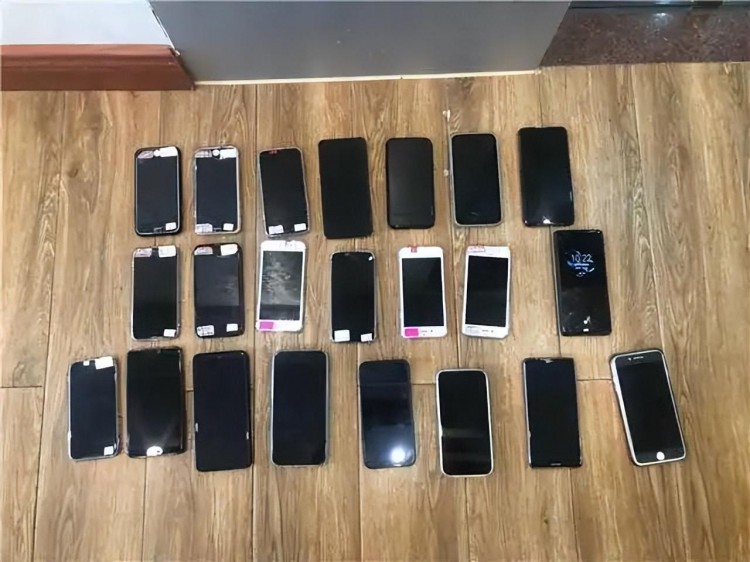 70元买入100元卖出~倒卖5000余个QQ陌陌账号18人被抓！