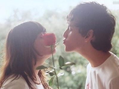 微信里的爱情靠谱吗还是别隔着屏幕轻易爱上一个人